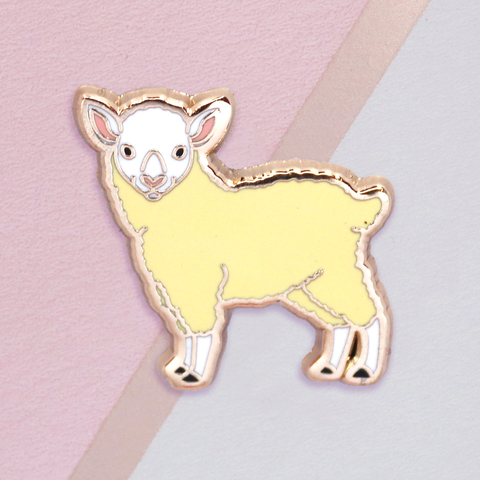 Cream Lamb Mini Pin